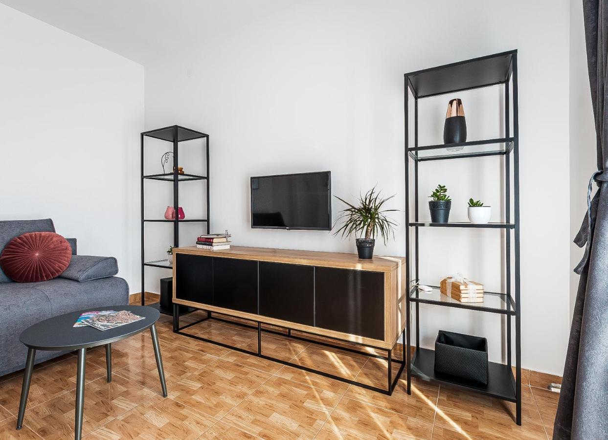 Apartments Tanya シベニク エクステリア 写真